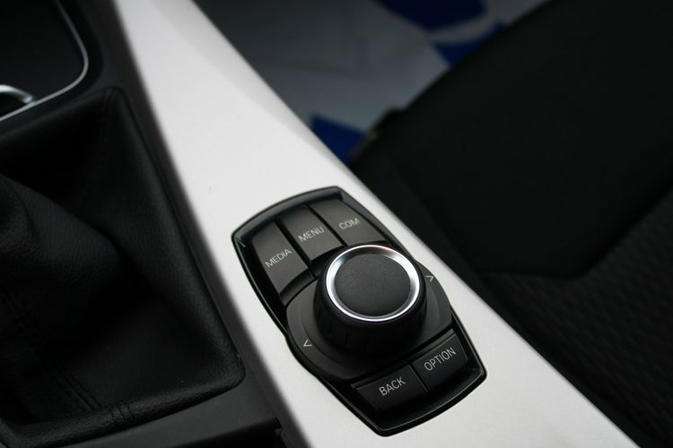 BMW 318 Salon Polska Gwarancja LED F-vat zdjęcie 18