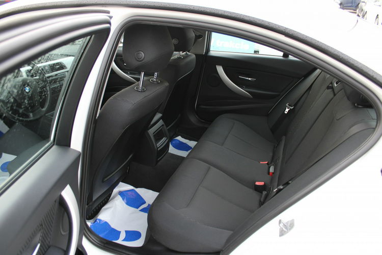 BMW 318 Salon Polska Gwarancja LED F-vat zdjęcie 20