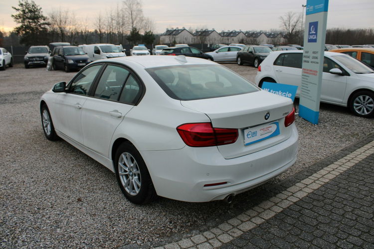 BMW 318 Salon Polska Gwarancja LED F-vat zdjęcie 7