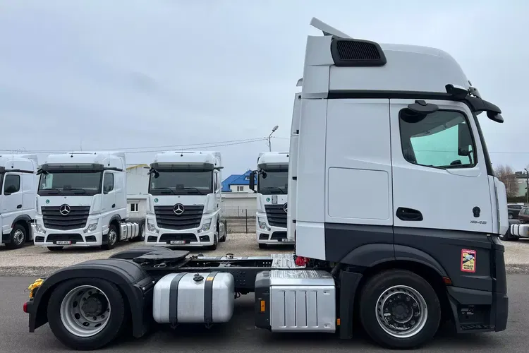 Mercedes ACTROS MP5 zdjęcie 4