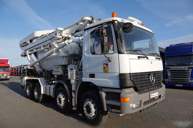 Mercedes ACTROS 3235 / POMPOGRUSZKA / BETONOMIESZARKA + POMPA PUTZMEISTER 22 METRY / STEROWANIE RADIOWE /  zdjęcie 19