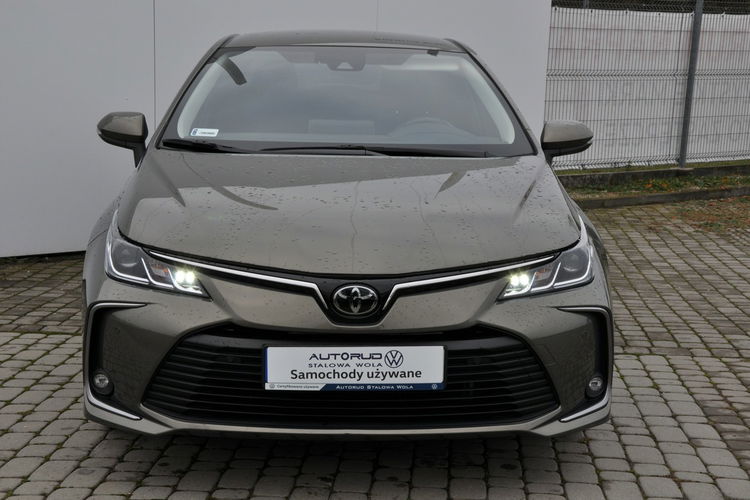 Toyota Corolla 1.5 125KM Manual SalonPL 1wł Kamera Podgrz. Fotele Nawigacja Gwar. zdjęcie 2