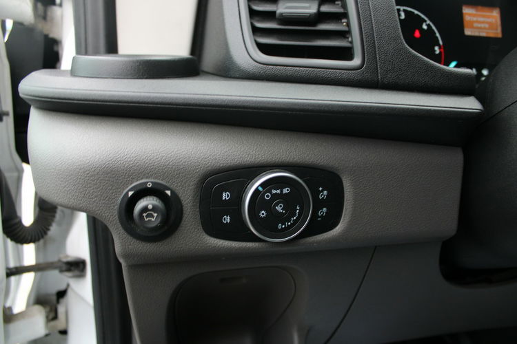 Ford Transit L4H2 Ambiente 6 osob. F-vat Polski Salon Gwarancja zdjęcie 12