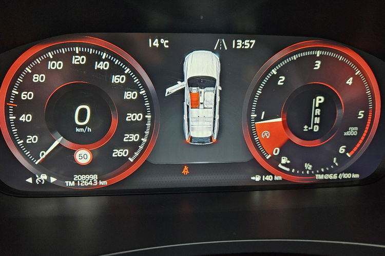 Volvo V90 2.0D3 150KM PDC Ast. Pasa Distronic Navi Ast. pilota Bezwypadek Super zdjęcie 18