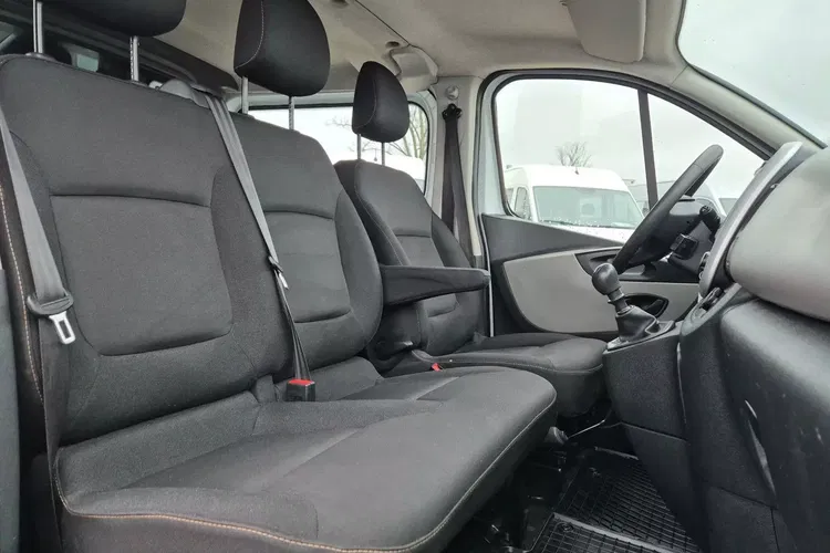 Renault Trafic Long 75999zł NETTO Brygadówka 6 osób 1.6dCi/120KM zdjęcie 26