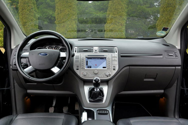 Ford Kuga 2.0TDCI 140 KM Lift Titanium Duża Navi Kamera Skóry Oryginał I-wł zdjęcie 23