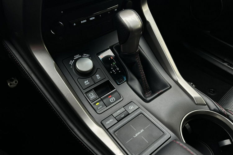 Lexus NX 300h F SPORT AWD, salon Polska zdjęcie 17