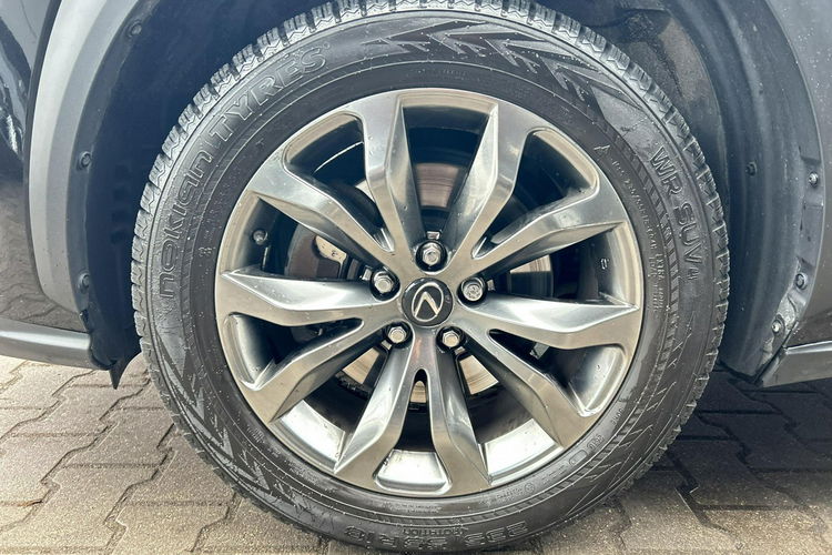 Lexus NX 300h F SPORT AWD, salon Polska zdjęcie 32