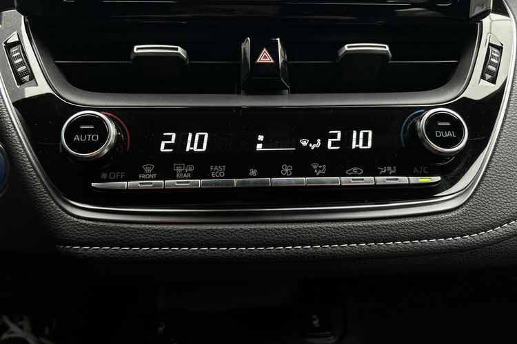 Toyota Corolla 2.0 HSD 184KM COMFORT STYLE TECH, salon Polska, gwarancja, FV23% zdjęcie 18