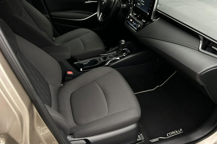 Toyota Corolla 1.8 HSD 122KM COMFORT, salon Polska, gwarancja, FV23% zdjęcie 14