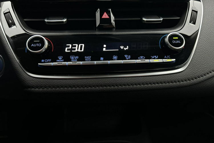 Toyota Corolla 1.8 HSD 122KM COMFORT, salon Polska, gwarancja, FV23% zdjęcie 18