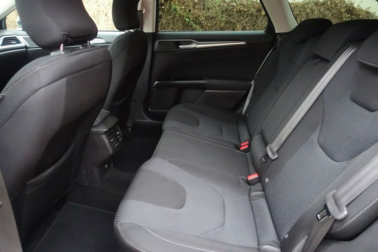 Ford Mondeo Oferta Prywatna Automat Sam Parkuje 2.0 D - 150 KM zdjęcie 9