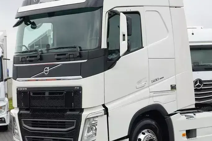 Volvo / FH / 500 / EURO 6 / ACC / I -COOL / MAŁY PRZEBIEG zdjęcie 37