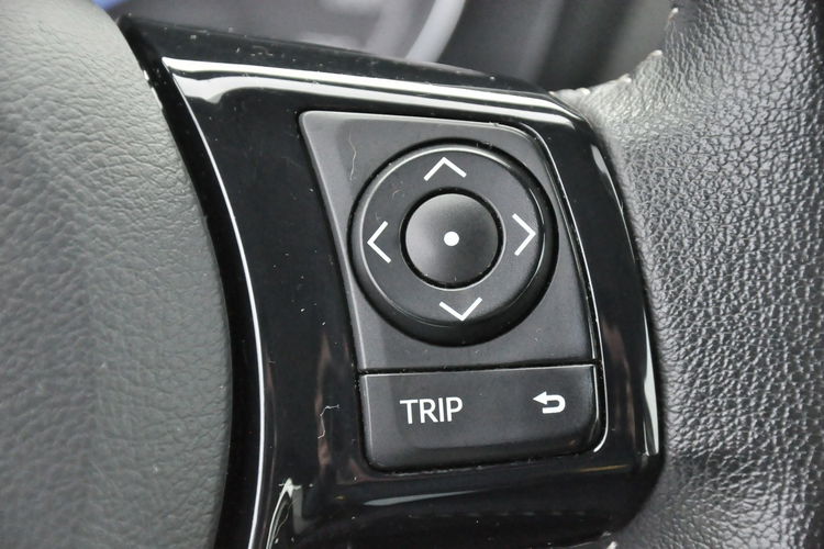 Toyota Yaris Hybrid Premium F-vat Salon Polska Gwarancja zdjęcie 18