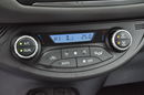Toyota Yaris Hybrid Premium F-vat Salon Polska Gwarancja zdjęcie 21