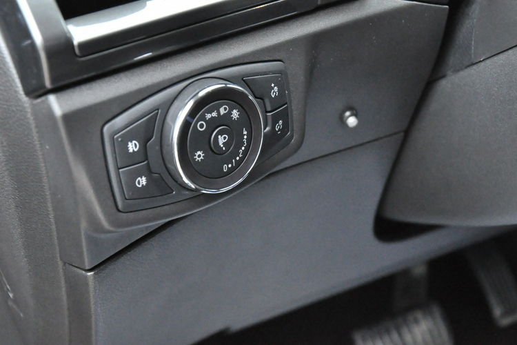 Ford Mondeo 2.0 Hybrid Titanium SONY Kamera Salon Polska F-vat zdjęcie 18