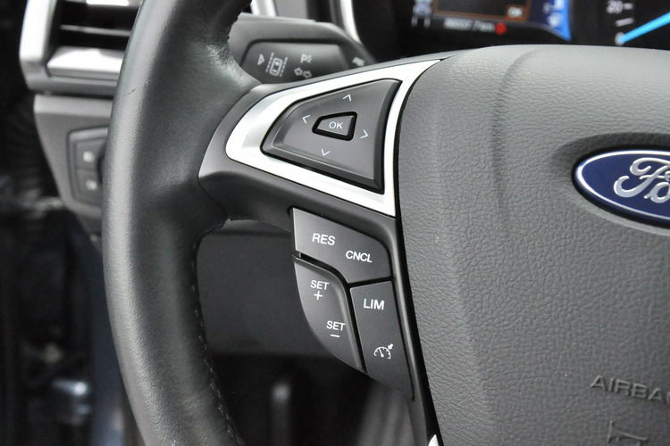 Ford Mondeo 2.0 Hybrid Titanium SONY Kamera Salon Polska F-vat zdjęcie 20
