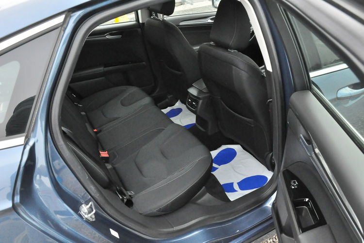 Ford Mondeo 2.0 Hybrid Titanium SONY Kamera Salon Polska F-vat zdjęcie 34