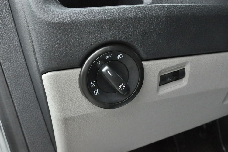 Volkswagen Transporter L2H1 Vat-1 F-vat Salon Polska Gwarancja zdjęcie 14