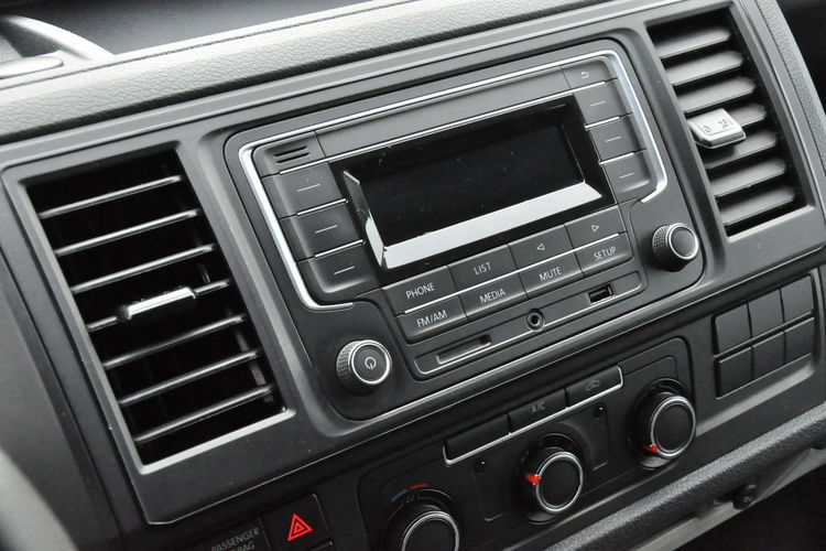 Volkswagen Transporter L2H1 Vat-1 F-vat Salon Polska Gwarancja zdjęcie 15