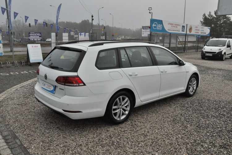 Volkswagen Golf 1.5Tsi Trendline LED Gwarancja Salon Polska F-VAT zdjęcie 5