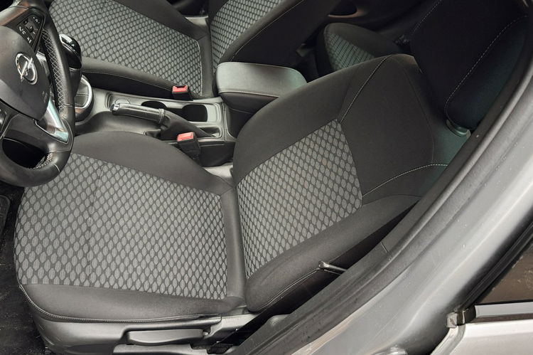 Opel Astra 1.2 benz 130KM Polski Salon Full Serwis F-Vat Cena Brutto 1r gwarancji zdjęcie 9