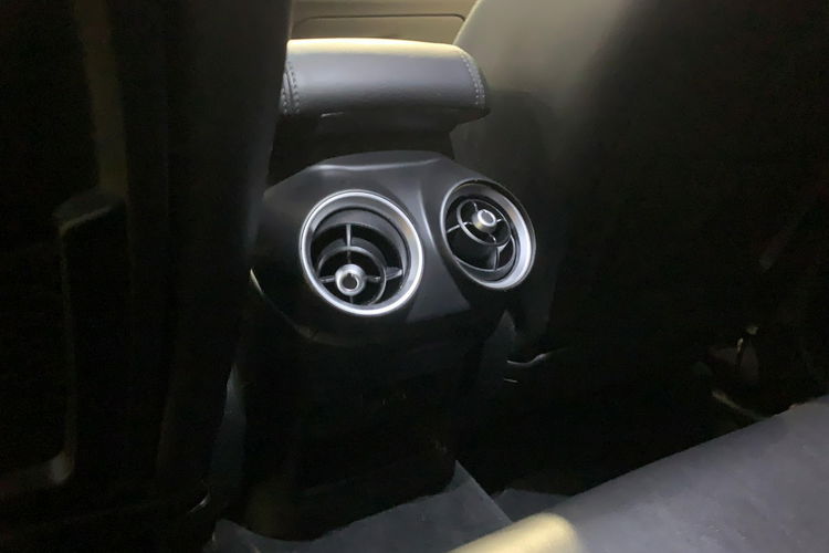 Alfa Romeo Stelvio 2.2 Diesel, Q4 = 4X4, Zadbany, Opłacony, Bogate wyposażenie zdjęcie 28