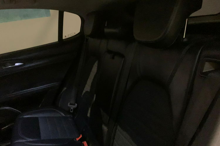 Alfa Romeo Stelvio 2.2 Diesel, Q4 = 4X4, Zadbany, Opłacony, Bogate wyposażenie zdjęcie 37