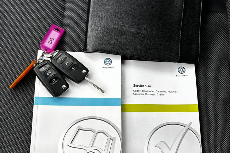Volkswagen Caddy 2.0 MPI 109 KM 5 osobowy Nowa instalacja LPG zdjęcie 22