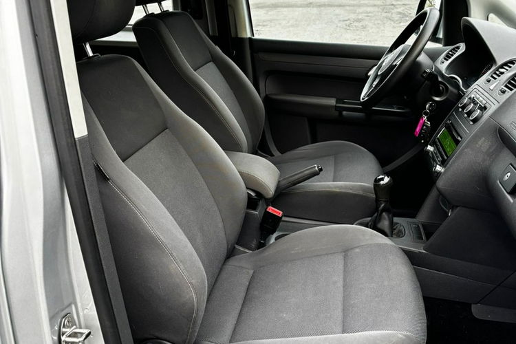 Volkswagen Caddy 2.0 MPI 109 KM 5 osobowy Nowa instalacja LPG zdjęcie 9