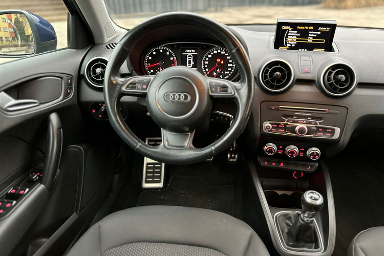 Audi A1 1.4 S-line Xenon zdjęcie 17