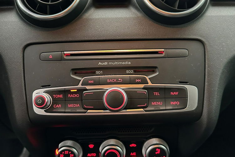 Audi A1 1.4 S-line Xenon zdjęcie 23