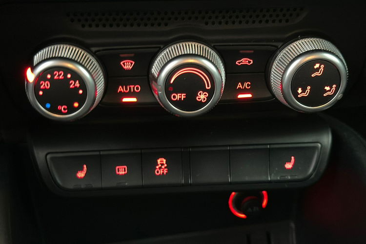 Audi A1 1.4 S-line Xenon zdjęcie 24