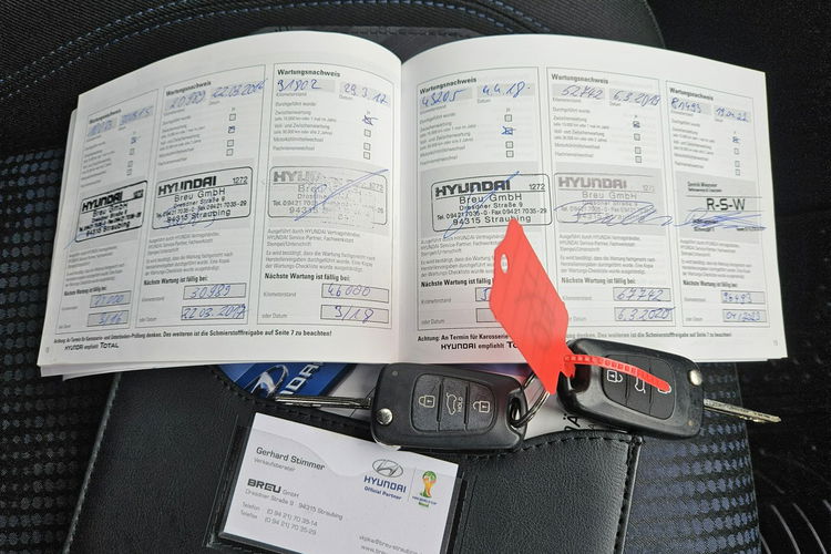 Hyundai ix20 Klimatyzacja / Podgrzewane fotele / 1 właściciel zdjęcie 9
