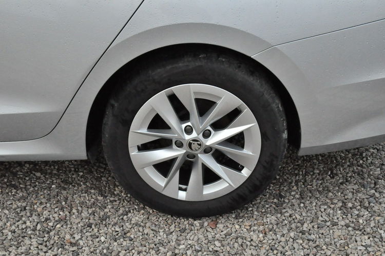 Skoda Octavia Ambition F-vat LED SalonPL Gwarancja KESSY FULL zdjęcie 9
