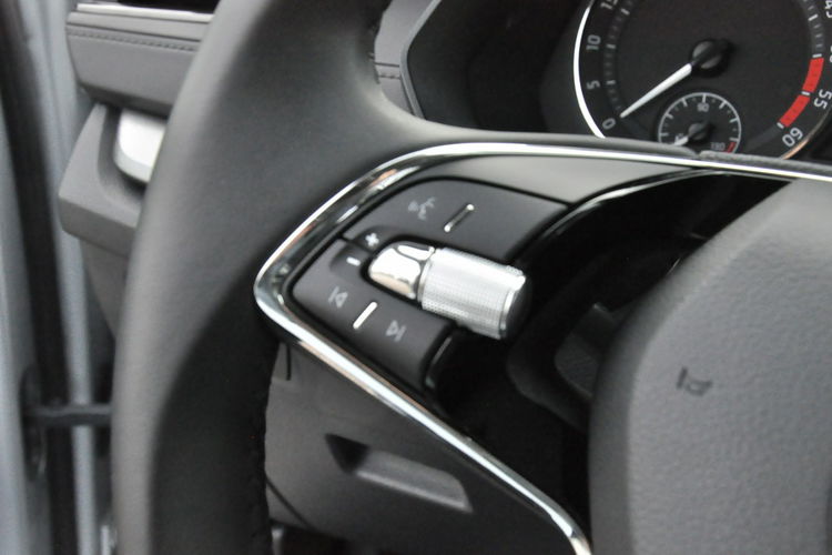 Skoda Octavia Ambition F-vat LED SalonPL Gwarancja KESSY FULL zdjęcie 16