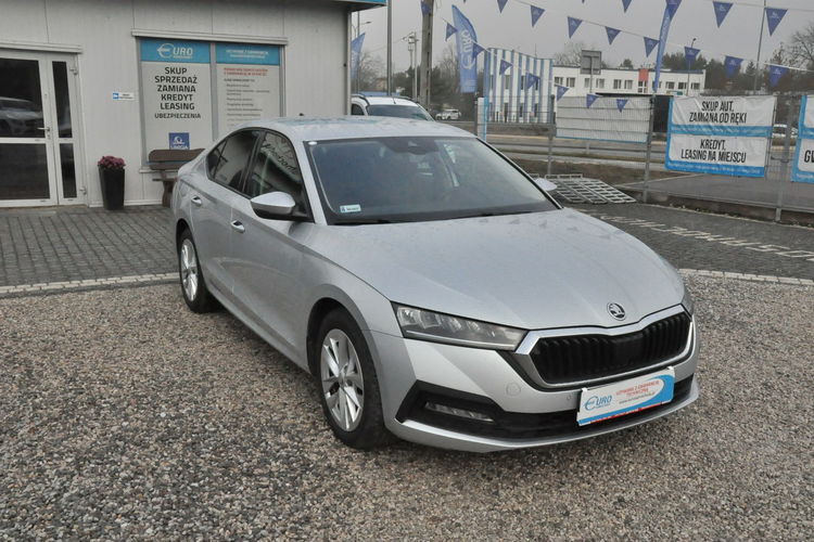 Skoda Octavia Ambition F-vat LED SalonPL Gwarancja KESSY FULL zdjęcie 3