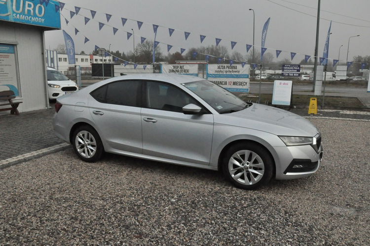 Skoda Octavia Ambition F-vat LED SalonPL Gwarancja KESSY FULL zdjęcie 4