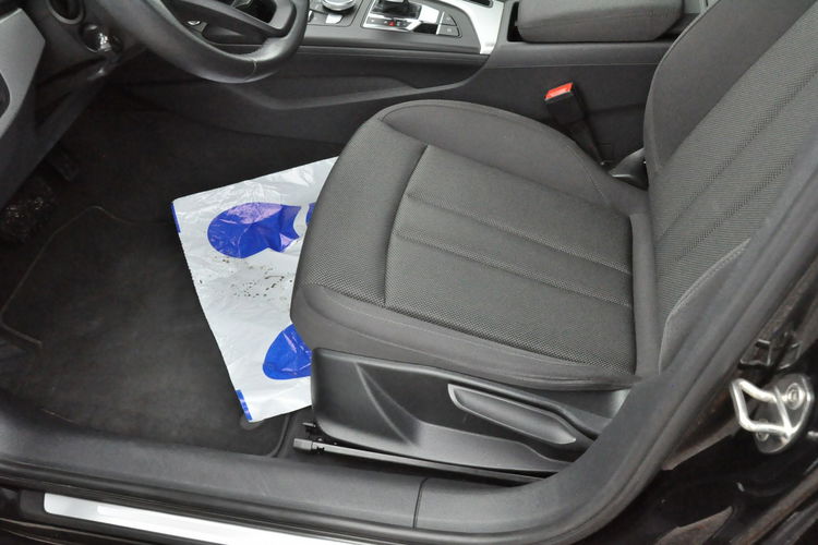 Audi A4 S-Tronic Gwarancja Nawigacja F-vat Salon Polska zdjęcie 18