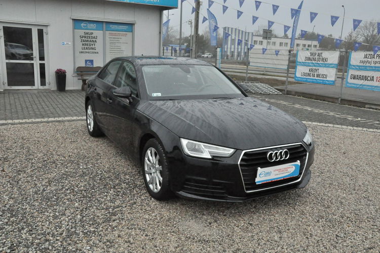 Audi A4 S-Tronic Gwarancja Nawigacja F-vat Salon Polska zdjęcie 3