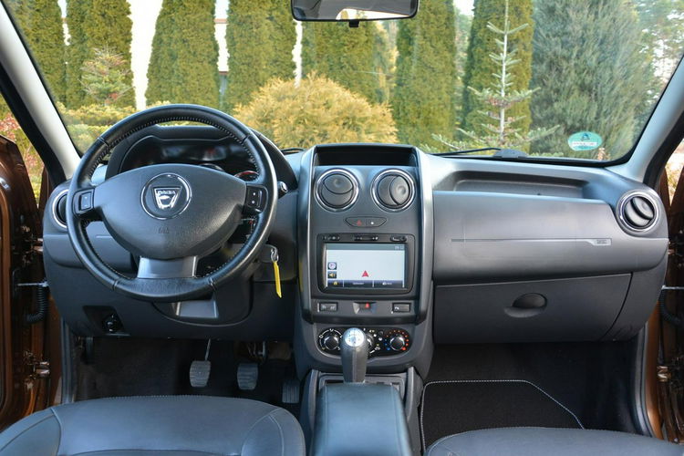 Duster 1.6 16V(105KM )Lift Prestige Navi Skóry Parktronik ASO Dacia zdjęcie 24