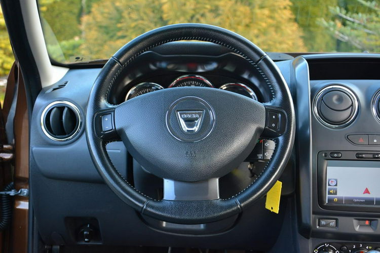 Duster 1.6 16V(105KM )Lift Prestige Navi Skóry Parktronik ASO Dacia zdjęcie 25