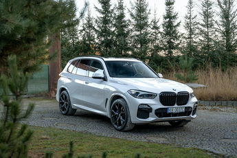 BMW X5 G05 / 40i Sport / xDrive / 340HP / Niski przebieg / M Pakiet