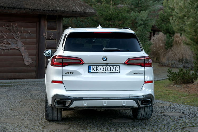 BMW X5 G05 / 40i Sport / xDrive / 340HP / Niski przebieg / M Pakiet zdjęcie 4