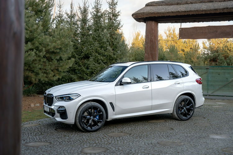 BMW X5 G05 / 40i Sport / xDrive / 340HP / Niski przebieg / M Pakiet zdjęcie 5