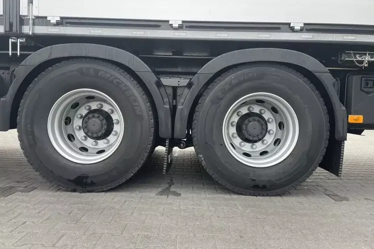 Volvo FH 6x4 460 KM HDS zdjęcie 13