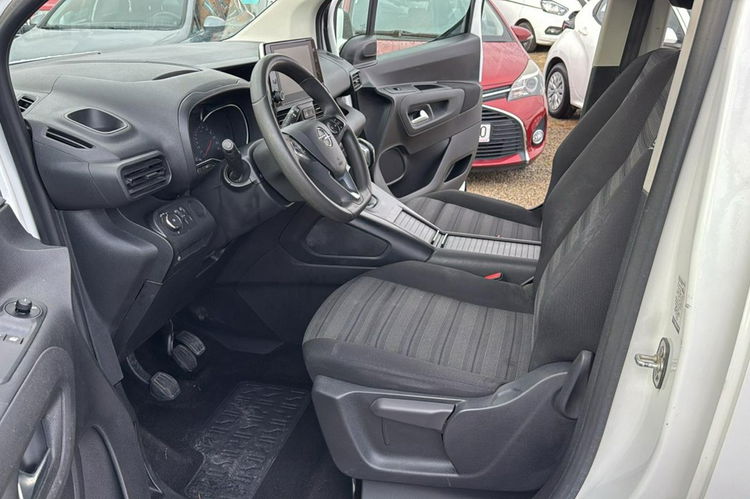 Opel Combo klimatronic, navi, gwarancja zdjęcie 9