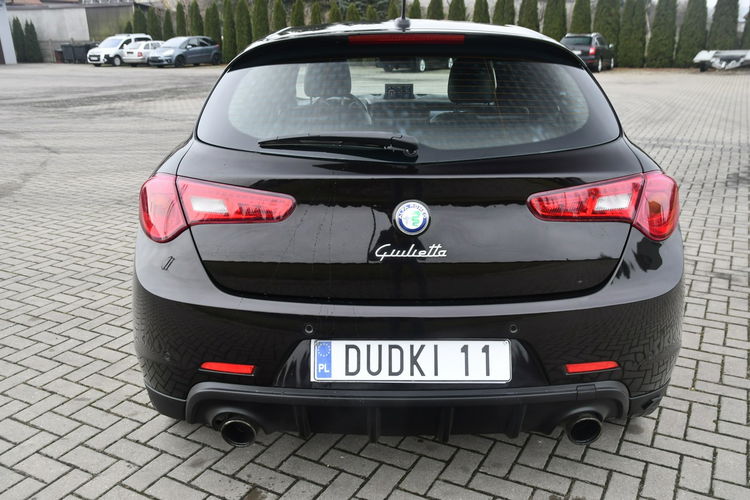 Alfa Romeo Giulietta 1.4TURBO + GAZ. Automat, Navi, XenonyLedy.Pół-Skóry. zdjęcie 12