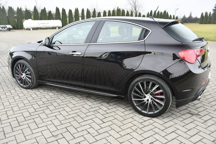 Alfa Romeo Giulietta 1.4TURBO + GAZ. Automat, Navi, XenonyLedy.Pół-Skóry. zdjęcie 14