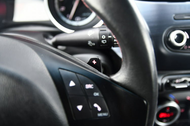 Alfa Romeo Giulietta 1.4TURBO + GAZ. Automat, Navi, XenonyLedy.Pół-Skóry. zdjęcie 31